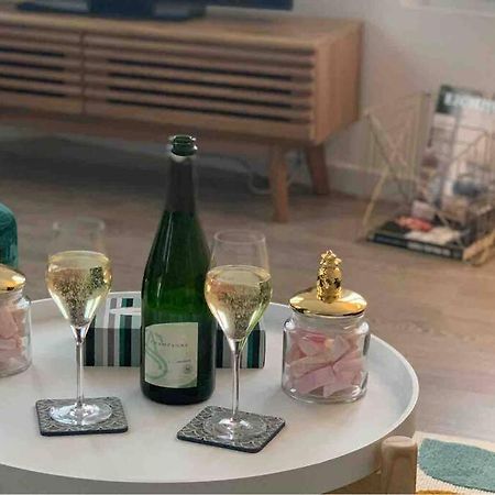 Dom Perignon , Au Coeur Du Centre-Ville D'Επερνέ Εξωτερικό φωτογραφία